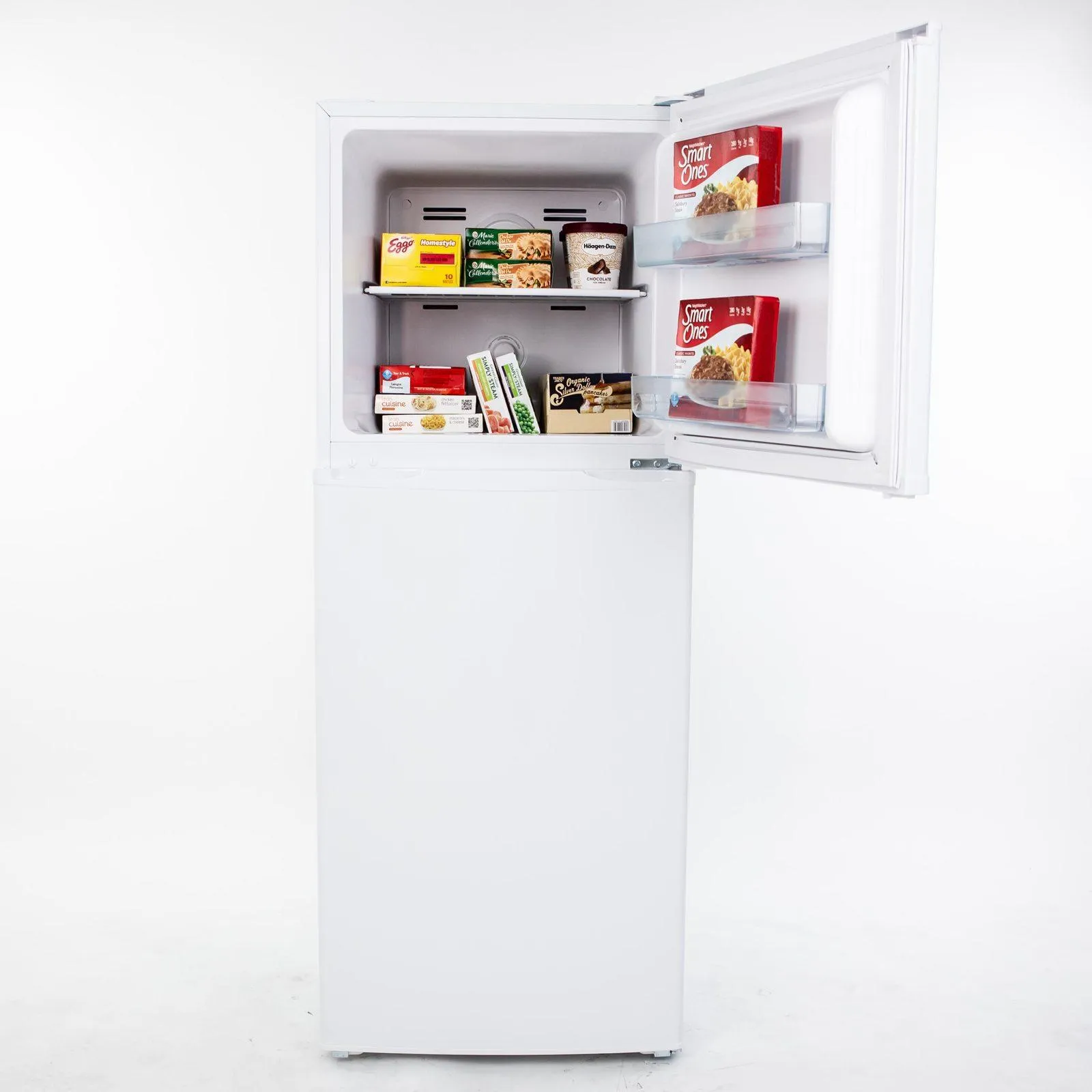 FF7B0W Avanti 7.0 cu. ft. Apartment Size Refrigerator - White / 7.0 cu. ft.